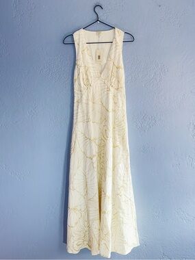 Magaschoni Sleeveless V-Neck White & Gold Floral Maxi Dress Size 6
